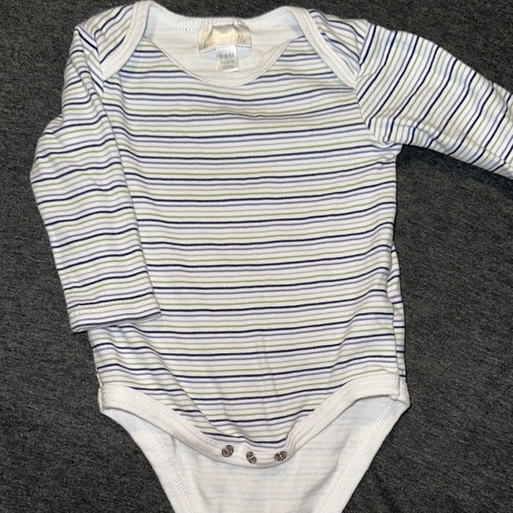 Assorted Kids One Pieces Long sleeve Bundle, Like New! - Picture 5 of 7